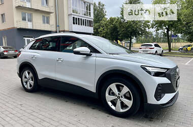 Позашляховик / Кросовер Audi Q4 e-tron 2023 в Рівному