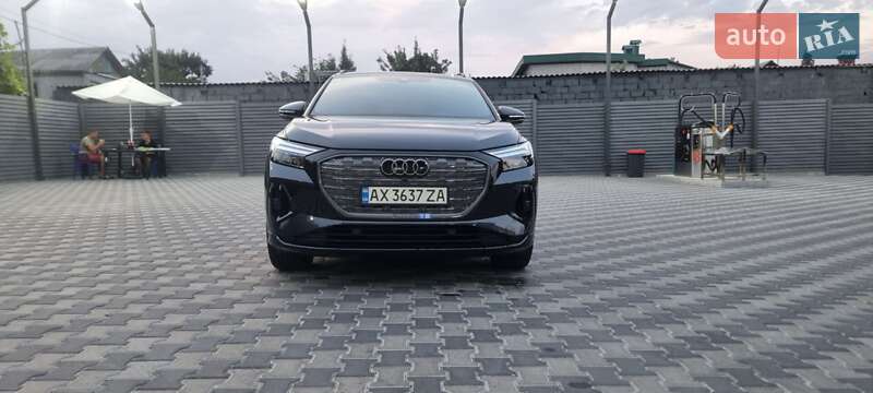 Позашляховик / Кросовер Audi Q4 e-tron 2024 в Харкові