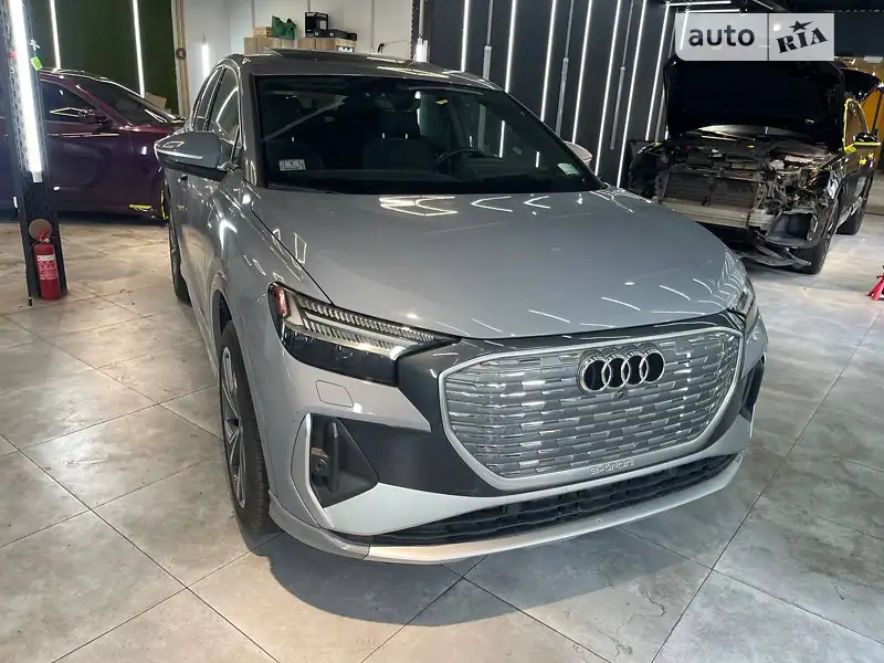 Audi Q4 e-tron