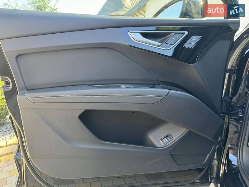 Внедорожник / Кроссовер Audi Q4 e-tron 2022 в Трускавце