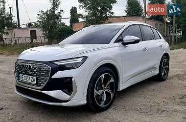 Позашляховик / Кросовер Audi Q4 e-tron 2023 в Дніпрі