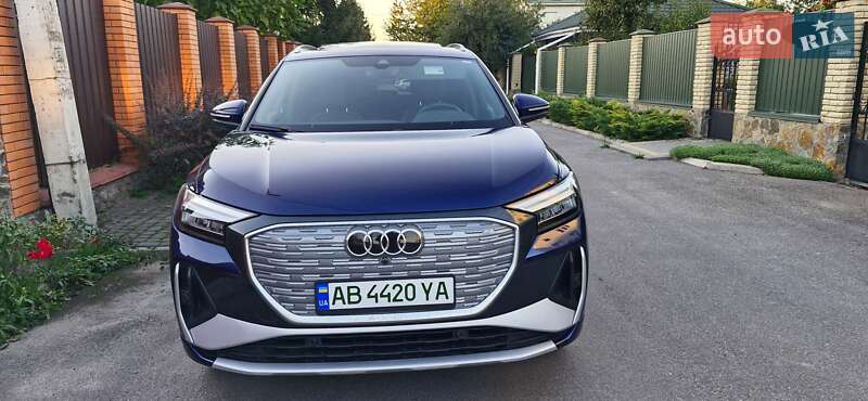 Внедорожник / Кроссовер Audi Q4 e-tron 2023 в 