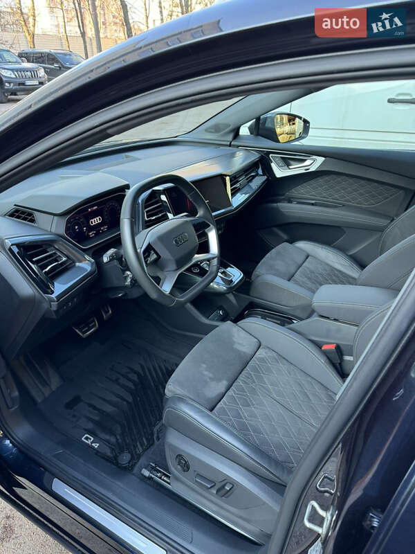 Позашляховик / Кросовер Audi Q4 e-tron 2023 в Києві