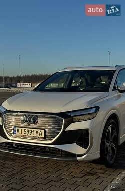 Позашляховик / Кросовер Audi Q4 e-tron 2022 в Ірпені