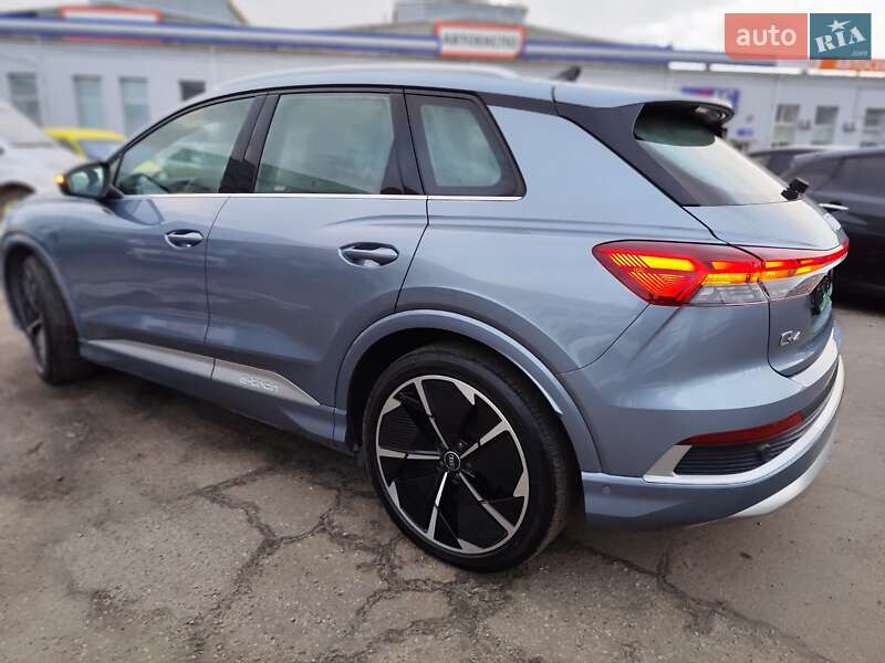 Внедорожник / Кроссовер Audi Q4 e-tron 2023 в Киеве