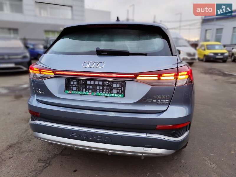 Внедорожник / Кроссовер Audi Q4 e-tron 2023 в Киеве