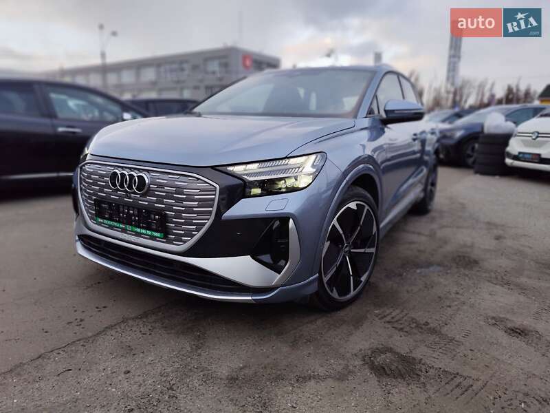 Внедорожник / Кроссовер Audi Q4 e-tron 2023 в Киеве