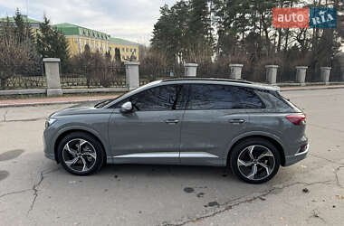Внедорожник / Кроссовер Audi Q4 e-tron 2024 в Умани