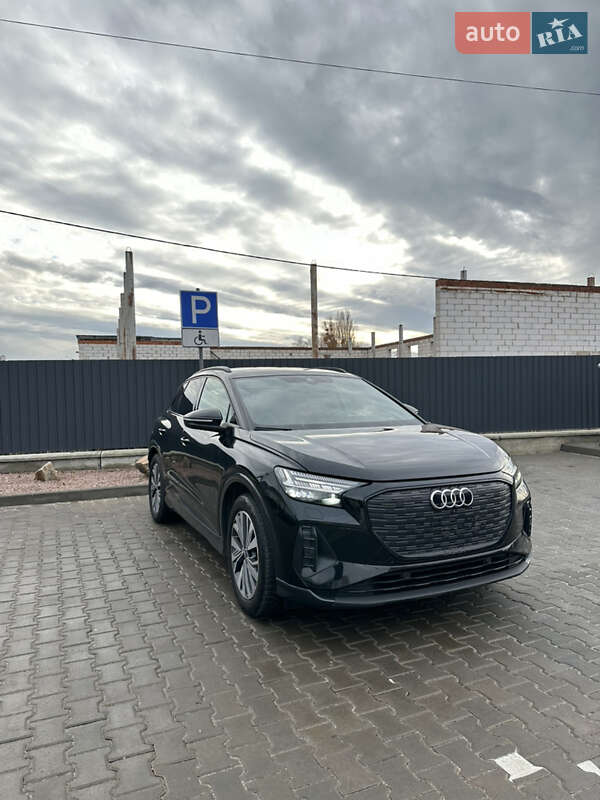 Позашляховик / Кросовер Audi Q4 e-tron 2021 в Білій Церкві