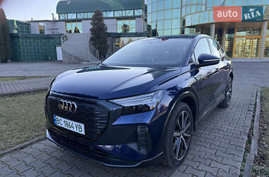 Позашляховик / Кросовер Audi Q4 e-tron 2021 в Чернівцях