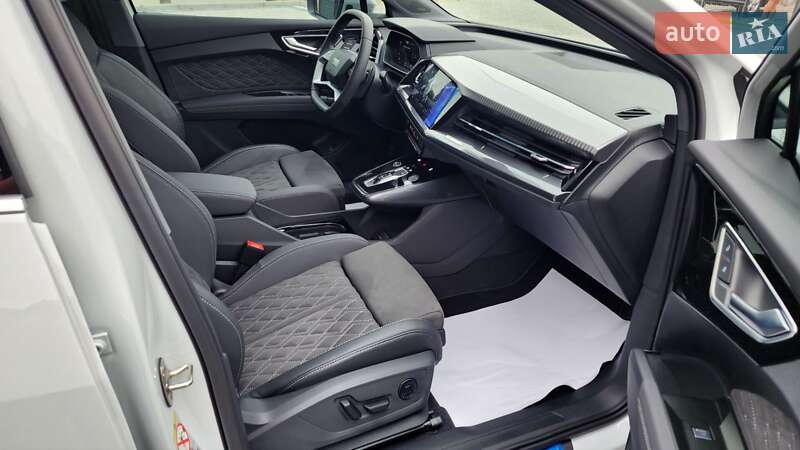 Позашляховик / Кросовер Audi Q4 e-tron 2023 в Івано-Франківську