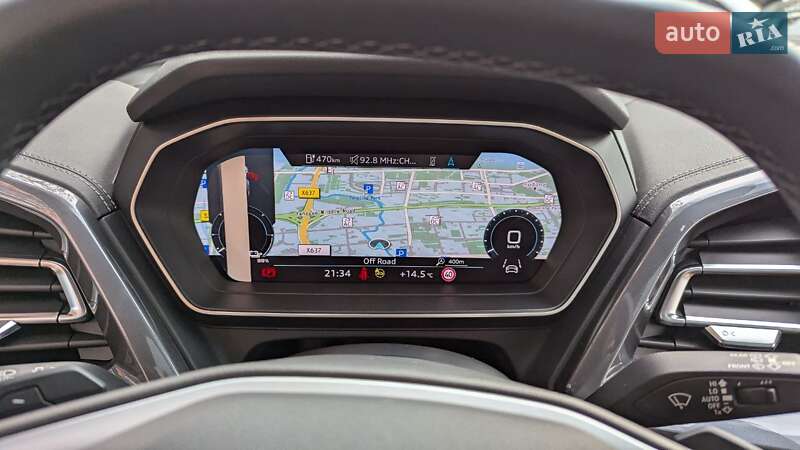 Позашляховик / Кросовер Audi Q4 e-tron 2025 в Києві