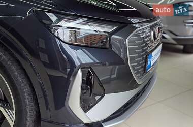 Внедорожник / Кроссовер Audi Q4 e-tron 2023 в 