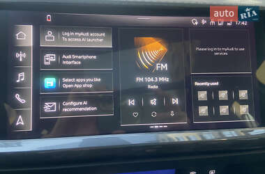 Внедорожник / Кроссовер Audi Q4 e-tron 2023 в 