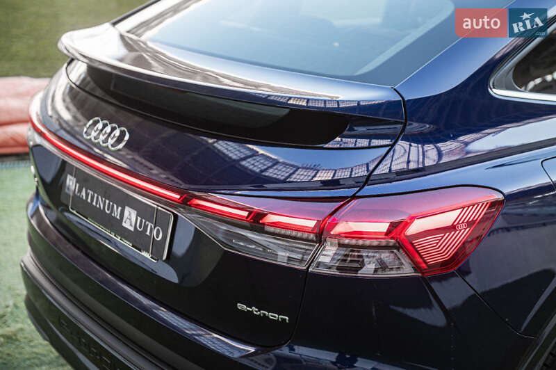 Внедорожник / Кроссовер Audi Q4 e-tron 2021 в Одессе