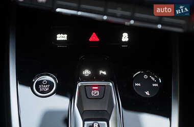 Внедорожник / Кроссовер Audi Q4 e-tron 2021 в 