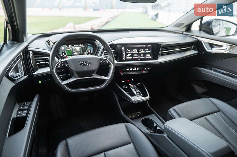 Внедорожник / Кроссовер Audi Q4 e-tron 2021 в Одессе