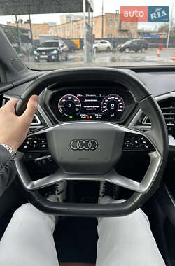 Внедорожник / Кроссовер Audi Q4 e-tron 2021 в 