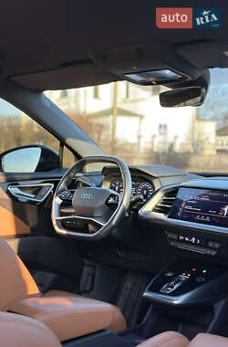 Внедорожник / Кроссовер Audi Q4 e-tron 2021 в 