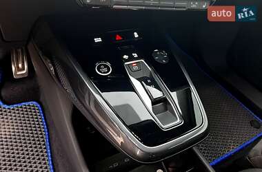 Внедорожник / Кроссовер Audi Q4 e-tron 2023 в 