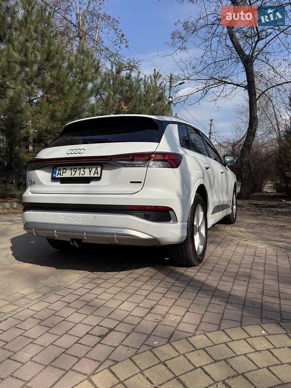 Внедорожник / Кроссовер Audi Q4 e-tron 2023 в Днепре