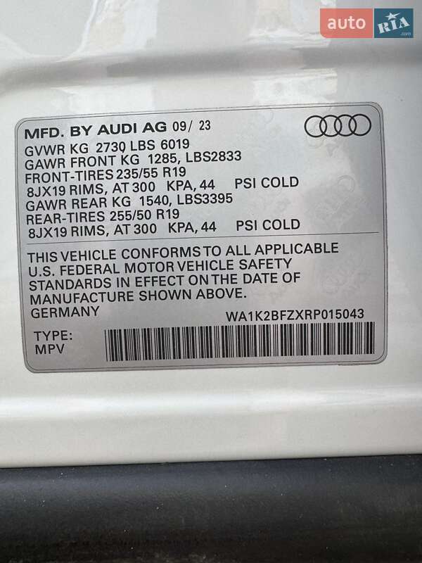 Внедорожник / Кроссовер Audi Q4 e-tron 2023 в Днепре