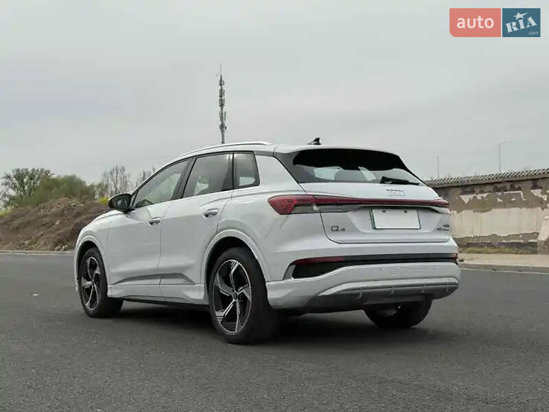 Позашляховик / Кросовер Audi Q4 e-tron 2024 в Одесі