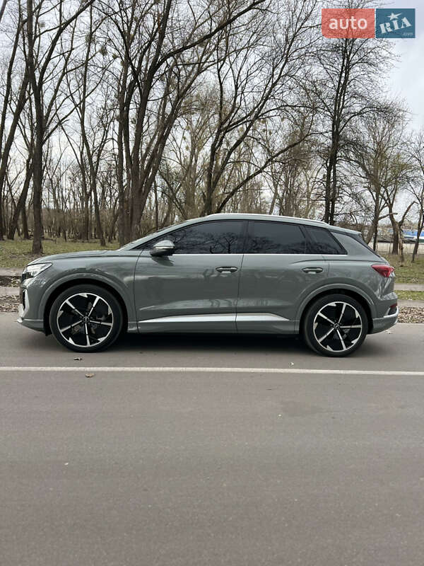 Audi Q4 e-tron 2023