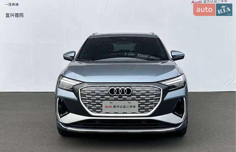 Внедорожник / Кроссовер Audi Q4 e-tron 2023 в Киеве