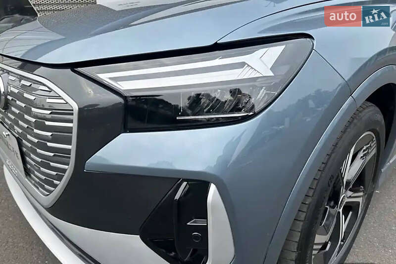 Внедорожник / Кроссовер Audi Q4 e-tron 2023 в Киеве