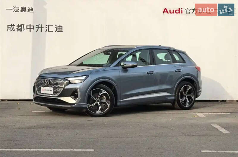 Audi Q4 e-tron 2023