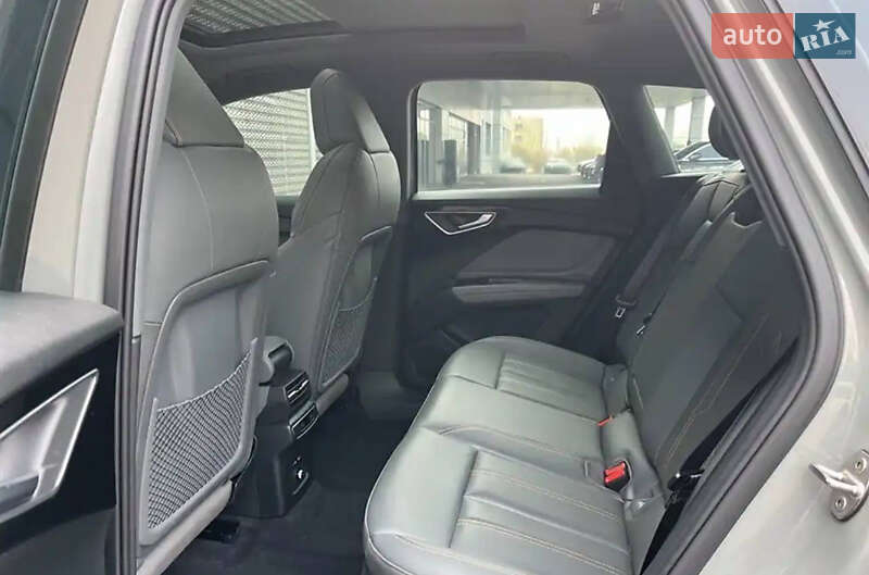 Внедорожник / Кроссовер Audi Q4 e-tron 2023 в Львове фото 13 Внедорожник / Кроссовер Audi Q4 e-tron 2023 в Львове