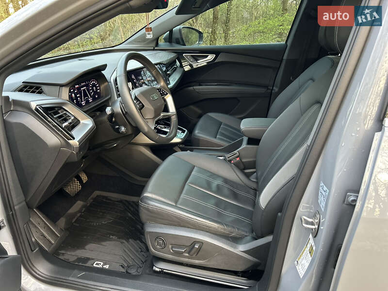 Внедорожник / Кроссовер Audi Q4 e-tron 2023 в Белой Церкви