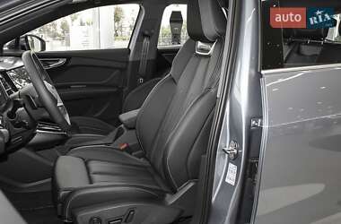 Внедорожник / Кроссовер Audi Q4 e-tron 2025 в 