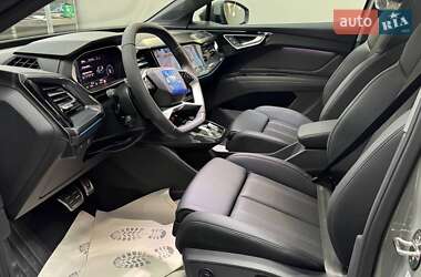 Внедорожник / Кроссовер Audi Q4 e-tron 2025 в 