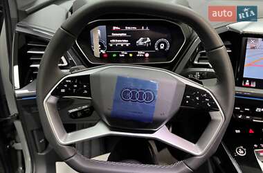 Внедорожник / Кроссовер Audi Q4 e-tron 2025 в 