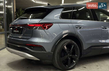 Внедорожник / Кроссовер Audi Q4 e-tron 2024 в 