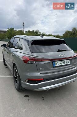 Внедорожник / Кроссовер Audi Q4 e-tron 2023 в 
