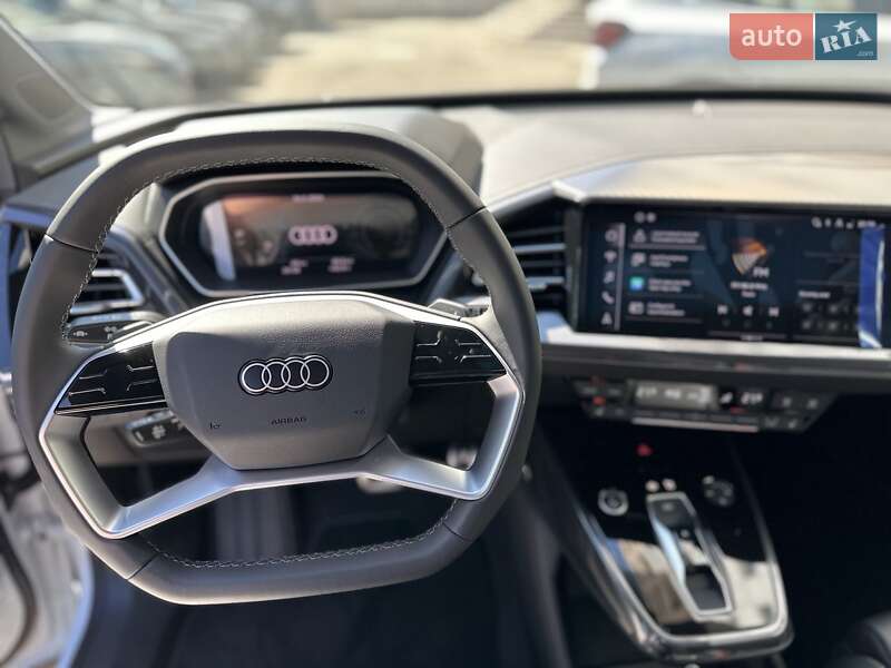 Позашляховик / Кросовер Audi Q4 e-tron 2025 в Києві