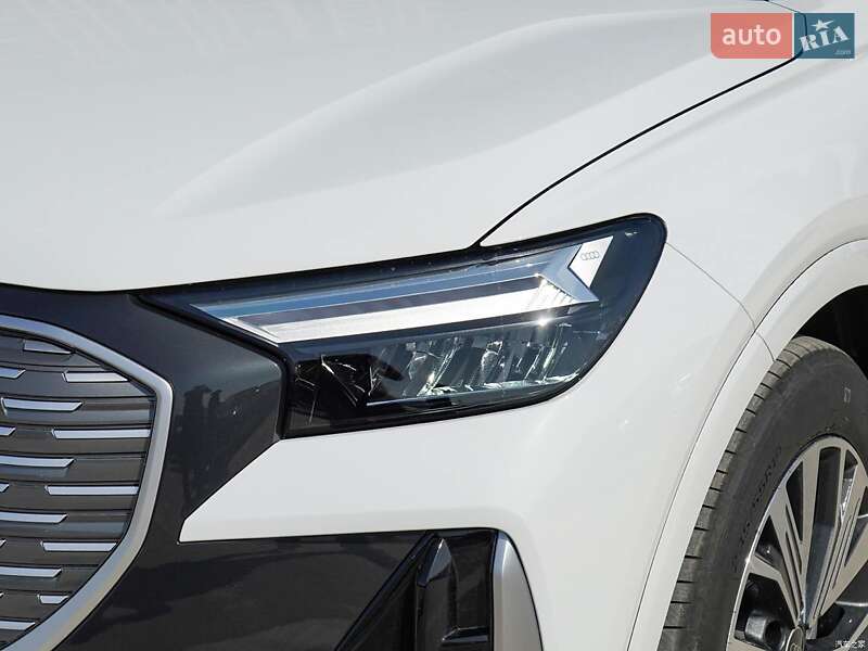 Внедорожник / Кроссовер Audi Q4 e-tron 2025 в Ужгороде
