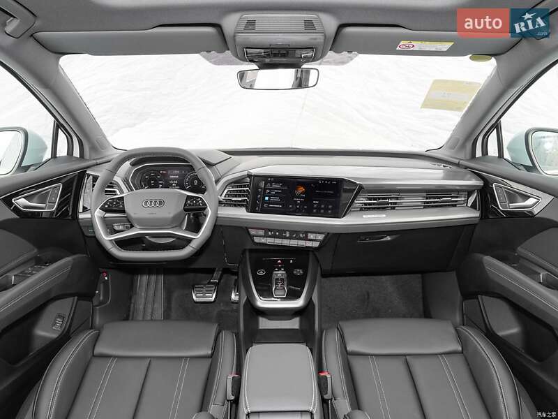 Внедорожник / Кроссовер Audi Q4 e-tron 2025 в Ужгороде