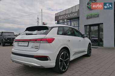 Позашляховик / Кросовер Audi Q4 e-tron 2023 в 