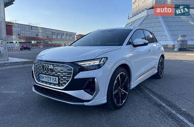 Внедорожник / Кроссовер Audi Q4 e-tron 2022 в Днепре