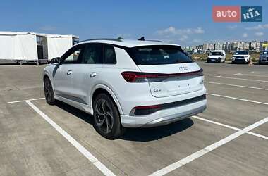 Позашляховик / Кросовер Audi Q4 e-tron 2025 в 