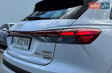 Внедорожник / Кроссовер Audi Q4 e-tron 2023 в 