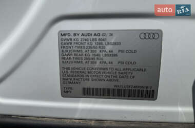 Внедорожник / Кроссовер Audi Q4 e-tron 2024 в 
