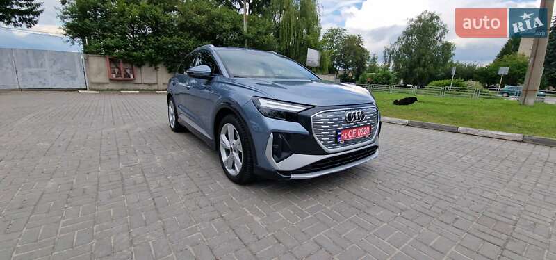 Внедорожник / Кроссовер Audi Q4 e-tron 2023 в Тернополе