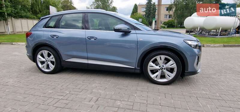 Внедорожник / Кроссовер Audi Q4 e-tron 2023 в Тернополе