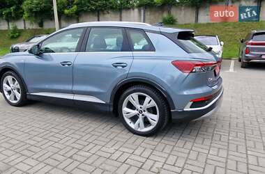 Позашляховик / Кросовер Audi Q4 e-tron 2023 в 