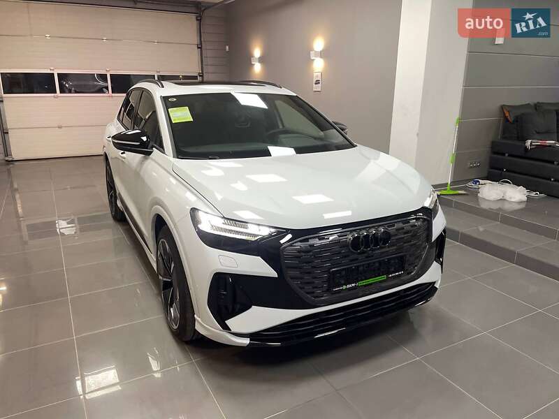 Внедорожник / Кроссовер Audi Q4 e-tron 2025 в 